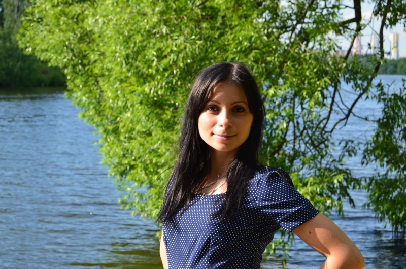 Я знаю, как доставить массу удовольствия и расслабления. Мои услуги включают классический и эротический массаж, интимные ласки, оральный секс и многое другое. 💋 Я умею создавать атмосферу полной расслабленности и удовольствия, ты точно останешься доволен нашей встречей! 🌟 Не сомневайся, приходи ко мне, и я сделаю твои самые сокровенные фантазии реальностью. Посмотри мои фото с проникновением и оцени мои прелести. Жду тебя в Москве, готовая подарить незабываемые моменты возбуждения 💫✨ Сонечка